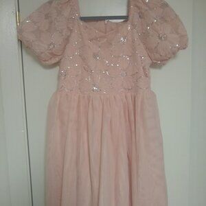 Girls Dress with Hair Clips